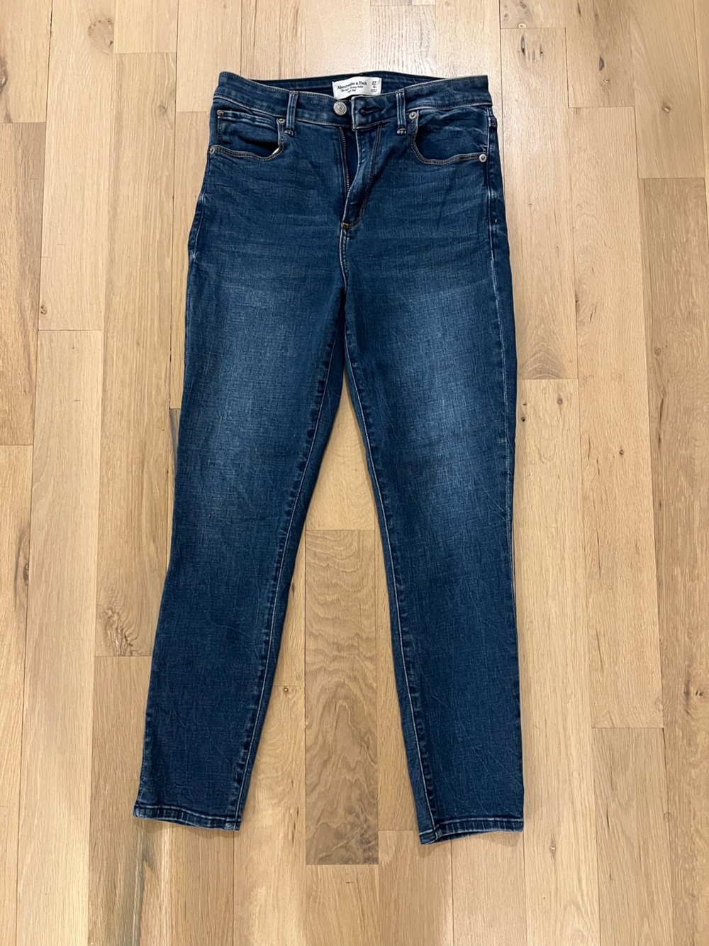 Abercrombie & Fitch Dark Blue Skinny Jeans